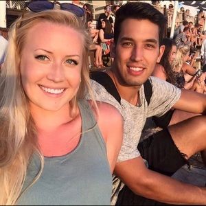 Meet your Posher, Pavlos